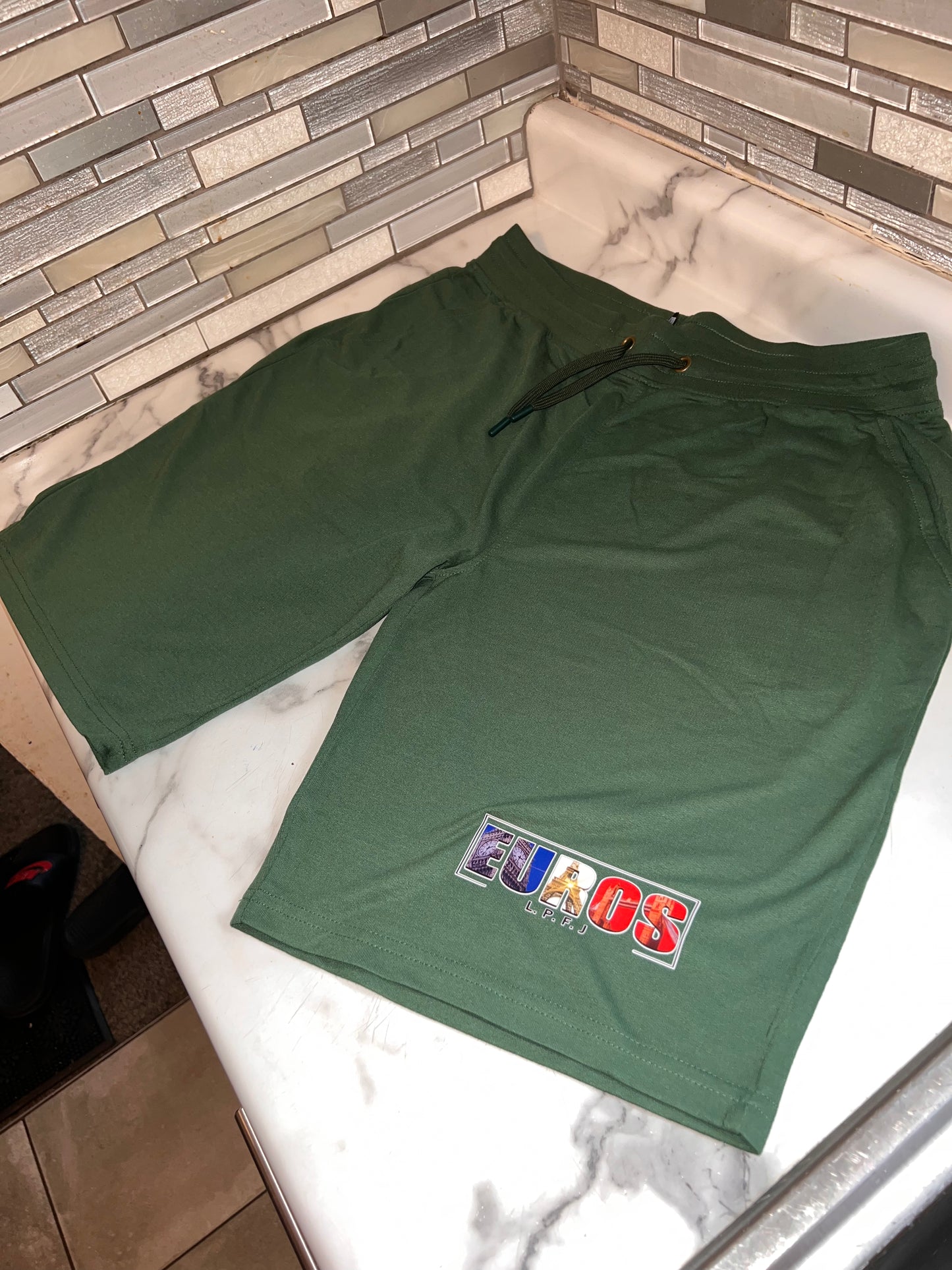 Short set euros style