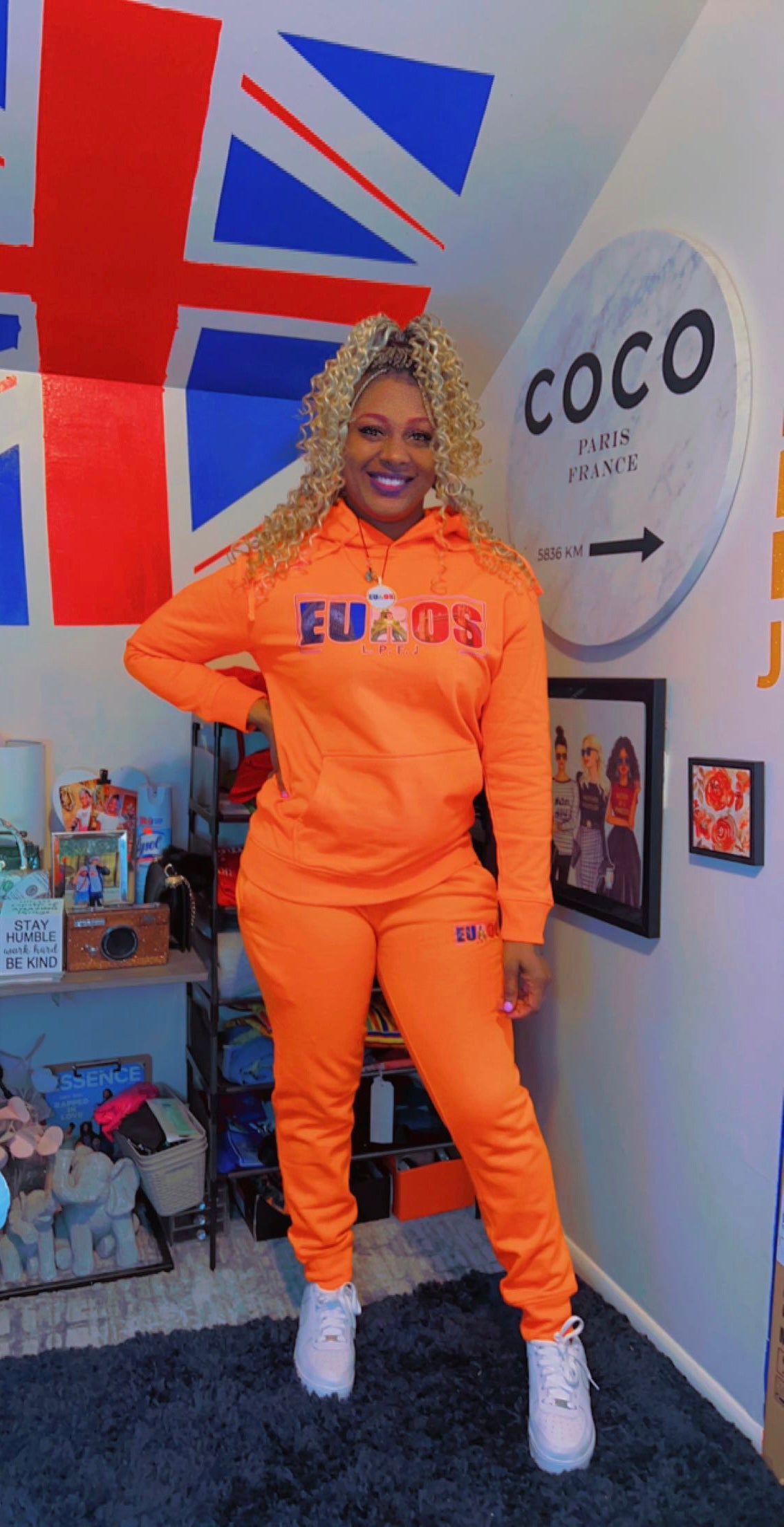 Orange euros jogger